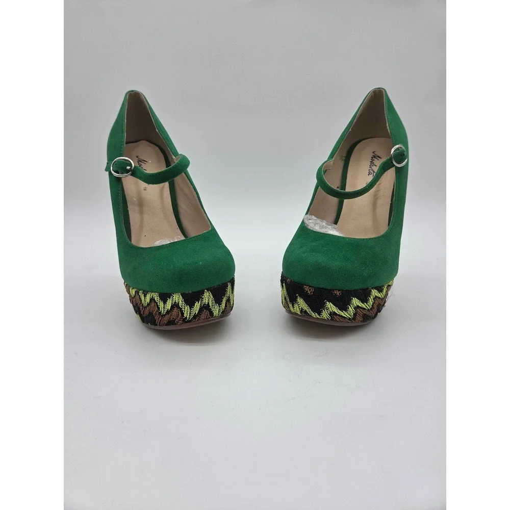 Modesta Mary Jane Platform Heels 6.5 Green Embroidered Zig‎ Zag Womens Pumps